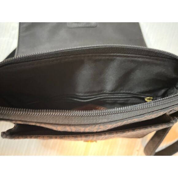 EUC Fossil Brown/Black Canvas and Leather Small Crossbody Handbag Purse w/Key - Picture 4 of 8